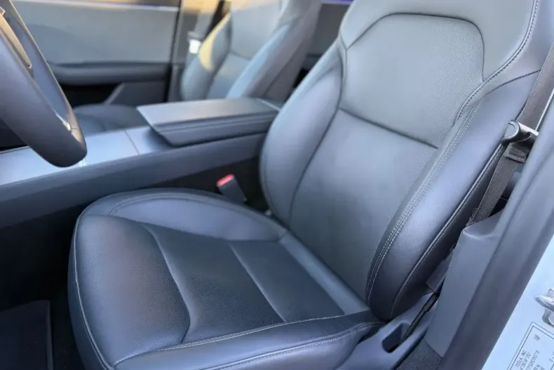 Tesla Model 3 din 2023 cu 47.000 km - oferta TES175671 - foto 11