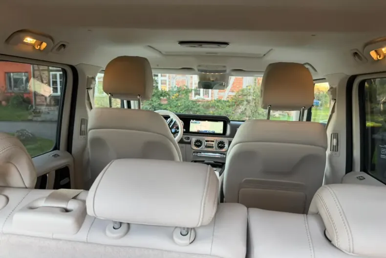 Mercedes-Benz G 63 AMG din 2025 cu 1.000 km - oferta MER175674 - foto 9