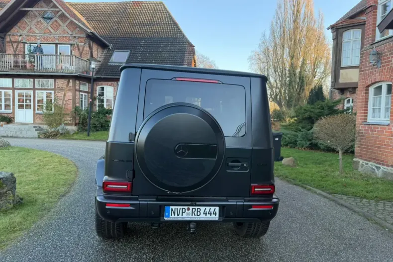 Mercedes-Benz G 63 AMG din 2025 cu 1.000 km - oferta MER175674 - foto 12