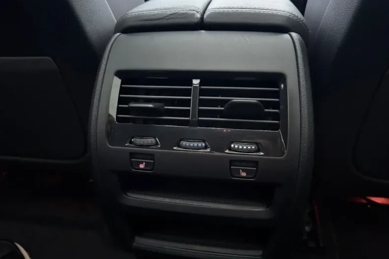 BMW X6 din 2022 cu 61.945 km - oferta BMW175682 - foto 39