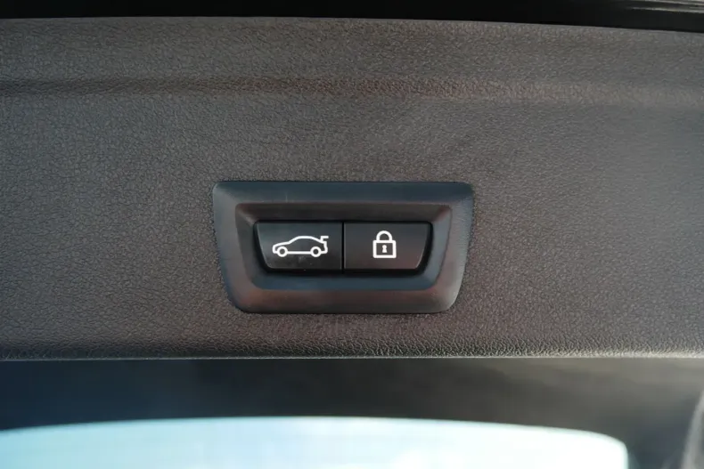 BMW X6 din 2022 cu 50.850 km - oferta BMW175687 - foto 29