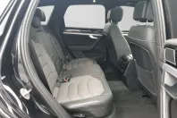 Volkswagen Touareg din 2022 cu 71.783 km - oferta VOL175694 - foto 6