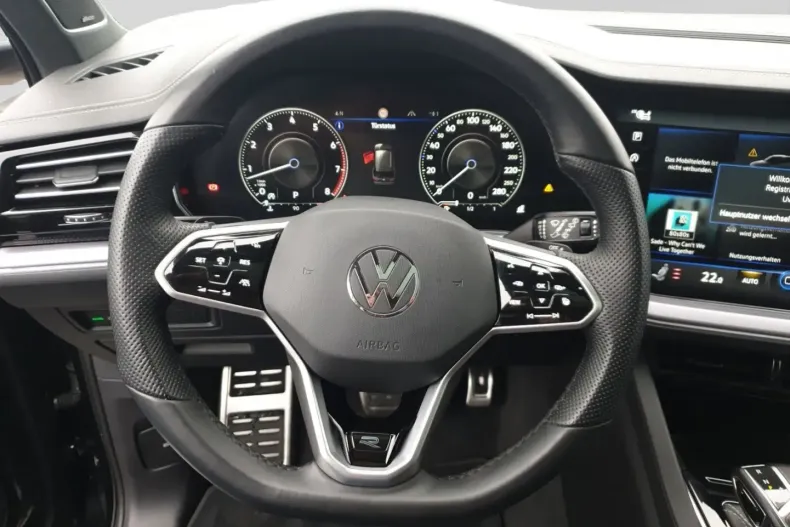 Volkswagen Touareg din 2022 cu 71.783 km - oferta VOL175694 - foto 9