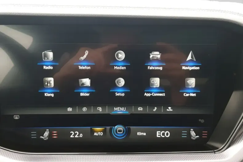 Volkswagen Touareg din 2022 cu 71.783 km - oferta VOL175694 - foto 16