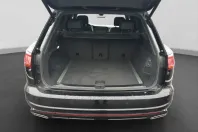 Volkswagen Touareg din 2022 cu 71.783 km - oferta VOL175694 - foto 17