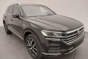 Volkswagen Touareg din 2022 - oferta VOL175698