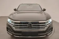 Volkswagen Touareg din 2022 cu 65.000 km - oferta VOL175698 - foto 3