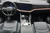 Volkswagen Touareg din 2022 cu 65.000 km - oferta VOL175698 - foto 11