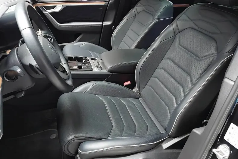 Volkswagen Touareg din 2022 cu 65.000 km - oferta VOL175698 - foto 13