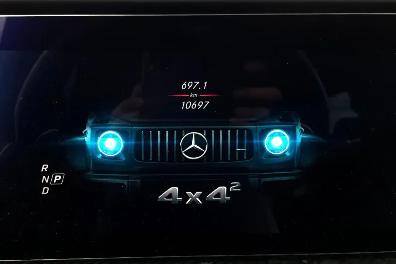Mercedes-Benz G 63 AMG din 2022 cu 10.000 km - oferta MER175706 - foto 24