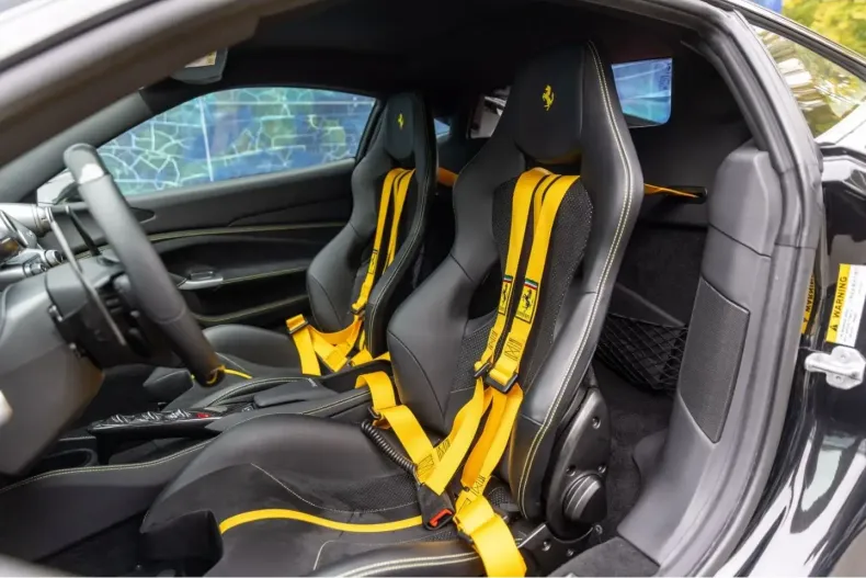 Ferrari F8 din 2021 cu 3.000 km - oferta FER175713 - foto 12