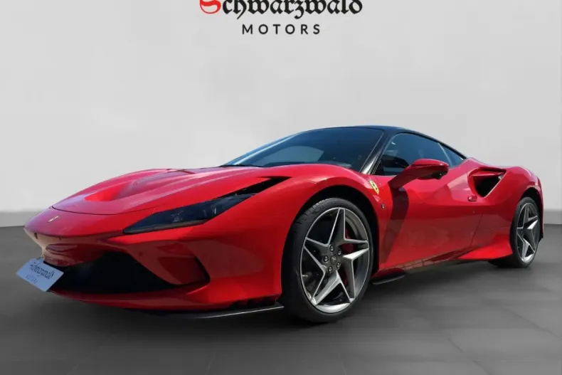 Ferrari F8 din 2021 cu 8.783 km - oferta FER175715 - foto 1