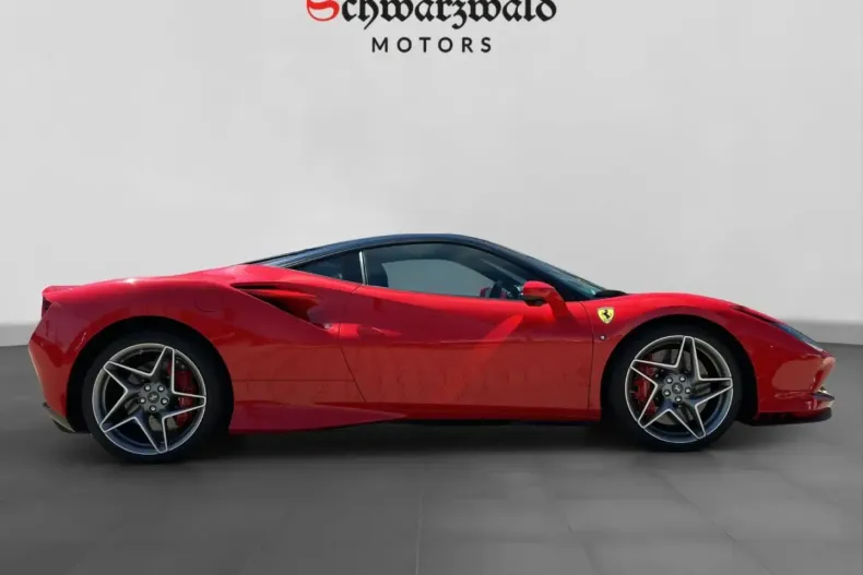 Ferrari F8 din 2021 cu 8.783 km - oferta FER175715 - foto 7
