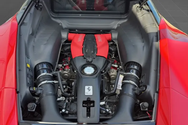 Ferrari F8 din 2021 cu 8.783 km - oferta FER175715 - foto 19