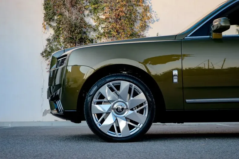 Rolls-Royce Cullinan din 2024 cu 1.200 km - oferta ROL175716 - foto 5