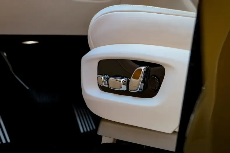 Rolls-Royce Cullinan din 2024 cu 1.200 km - oferta ROL175716 - foto 14