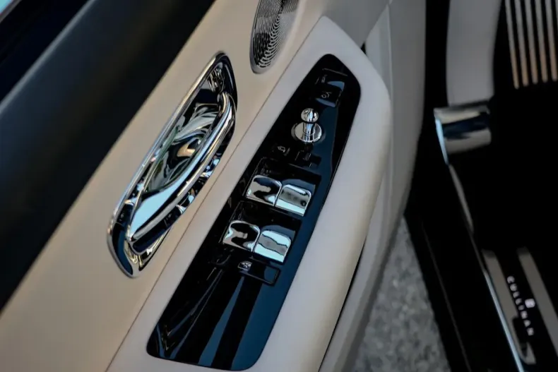 Rolls-Royce Cullinan din 2024 cu 1.200 km - oferta ROL175716 - foto 15