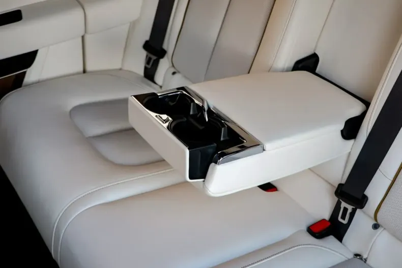 Rolls-Royce Cullinan din 2024 cu 1.200 km - oferta ROL175716 - foto 25