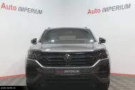 Volkswagen Touareg din 2022 cu 67.435 km - oferta VOL175717 - foto 2