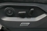 Volkswagen Touareg din 2022 cu 67.435 km - oferta VOL175717 - foto 11