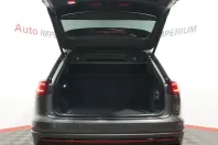 Volkswagen Touareg din 2022 cu 67.435 km - oferta VOL175717 - foto 36