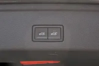 Volkswagen Touareg din 2022 cu 67.435 km - oferta VOL175717 - foto 37