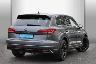 Volkswagen Touareg din 2022 cu 28.930 km - oferta VOL175720 - foto 2