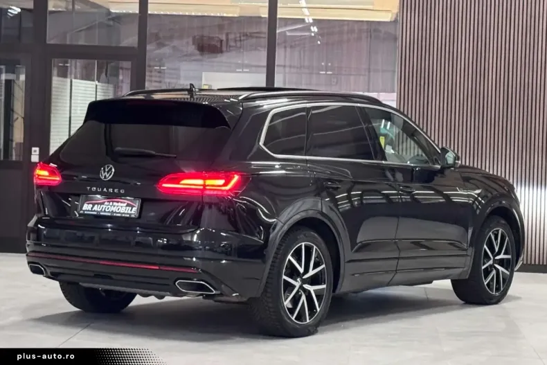 Volkswagen Touareg din 2022 cu 67.880 km - oferta VOL175721 - foto 5