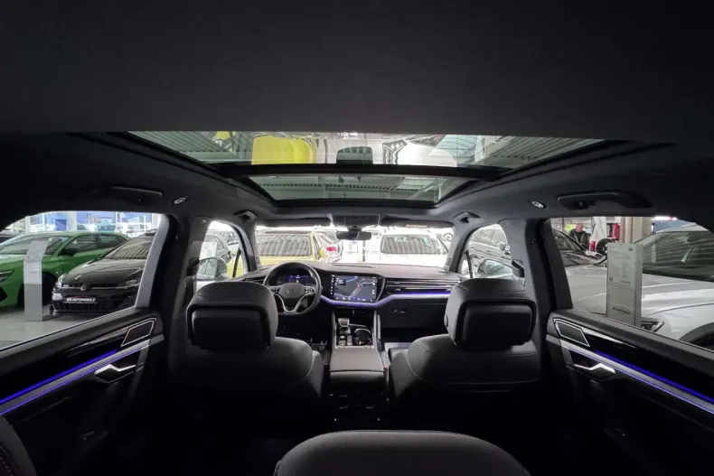 Volkswagen Touareg din 2022 cu 67.880 km - oferta VOL175721 - foto 15