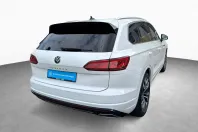 Volkswagen Touareg din 2022 cu 56.990 km - oferta VOL175723 - foto 5