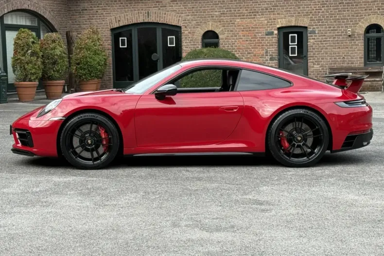 Porsche 992 din 2023 cu 11.300 km - oferta POR175727 - foto 4