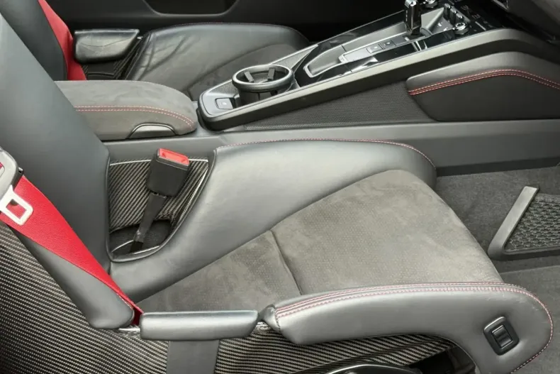 Porsche 992 din 2023 cu 11.300 km - oferta POR175727 - foto 18