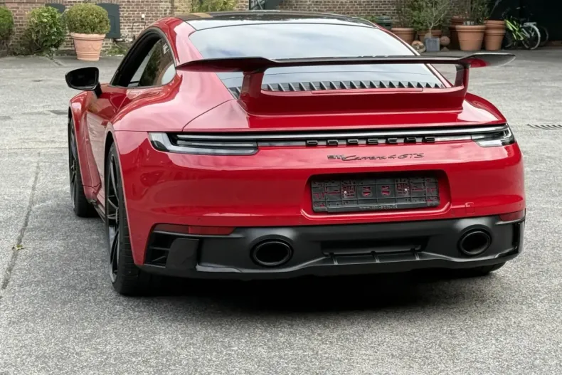 Porsche 992 din 2023 cu 11.300 km - oferta POR175727 - foto 23