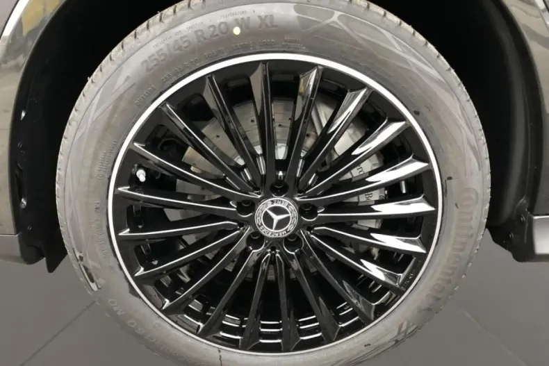 Mercedes-Benz GLC 300 din 2024 cu 15.852 km - oferta MER175743 - foto 3