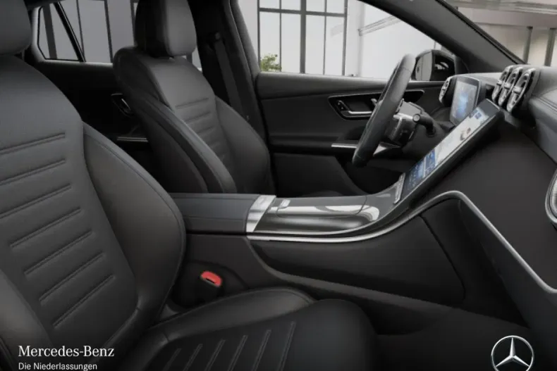 Mercedes-Benz GLC 300 din 2025 cu 9.900 km - oferta MER175744 - foto 9