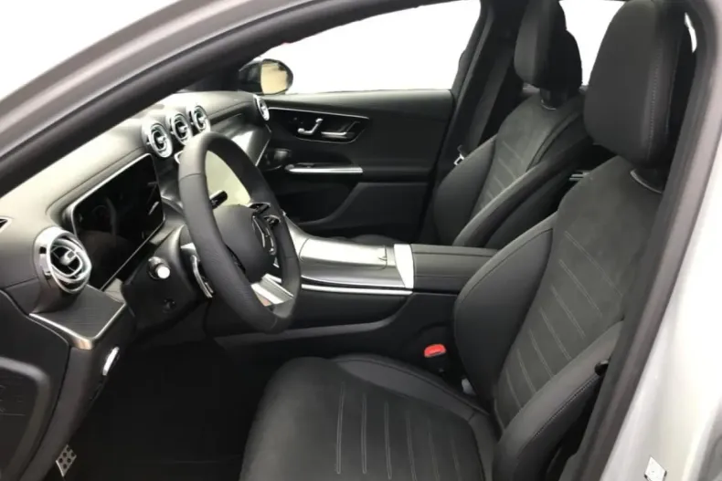 Mercedes-Benz GLC 300 din 2024 cu 17.061 km - oferta MER175745 - foto 5