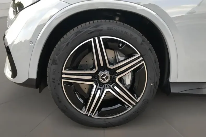 Mercedes-Benz GLC 300 din 2024 cu 17.061 km - oferta MER175745 - foto 8