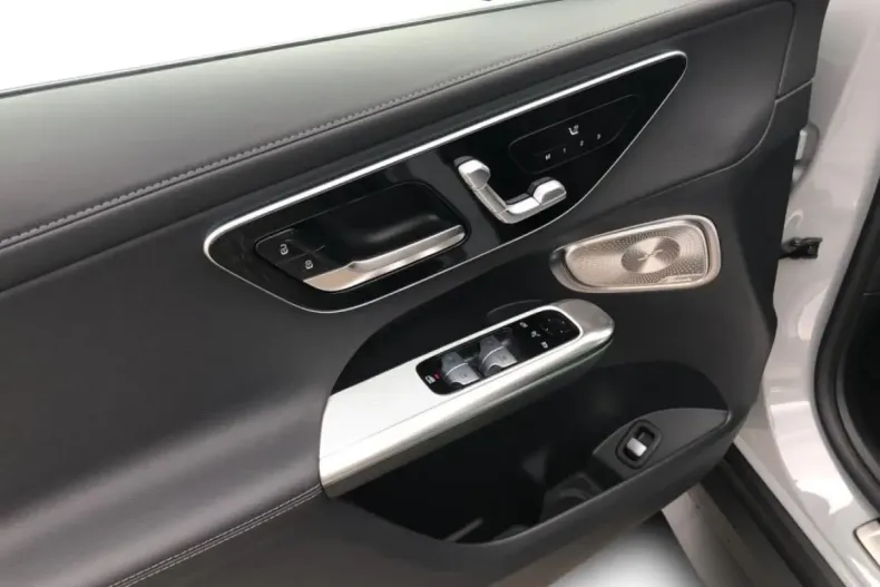 Mercedes-Benz GLC 300 din 2024 cu 17.061 km - oferta MER175745 - foto 15