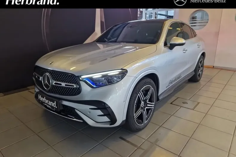 Mercedes-Benz GLC 300 din 2024 cu 8.483 km - oferta MER175746 - foto 1