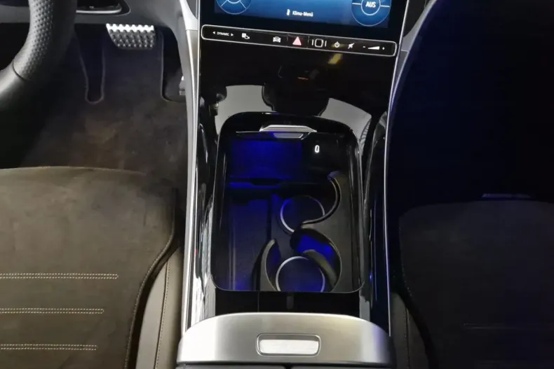 Mercedes-Benz GLC 300 din 2024 cu 8.483 km - oferta MER175746 - foto 10