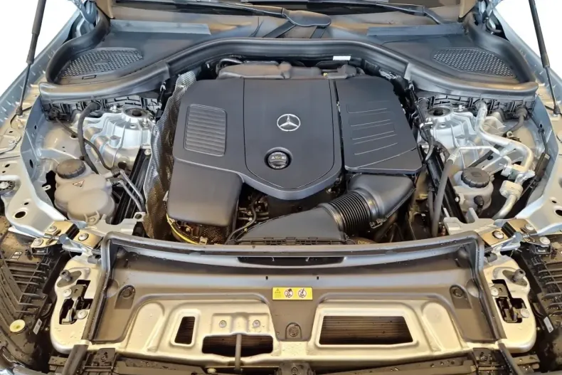 Mercedes-Benz GLC 200 din 2025 cu 5.986 km - oferta MER175750 - foto 7