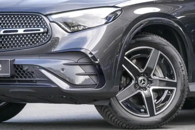 Mercedes-Benz GLC 200 din 2025 cu 3.423 km - oferta MER175751 - foto 5