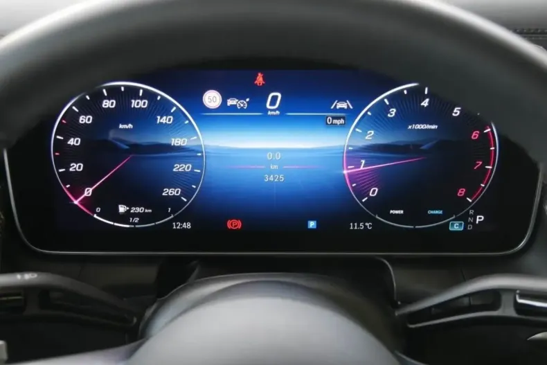 Mercedes-Benz GLC 200 din 2025 cu 3.423 km - oferta MER175751 - foto 11