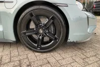 Porsche Taycan din 2024 cu 2.599 km - oferta POR175753 - foto 13