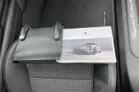 Porsche Taycan din 2024 cu 2.599 km - oferta POR175753 - foto 21