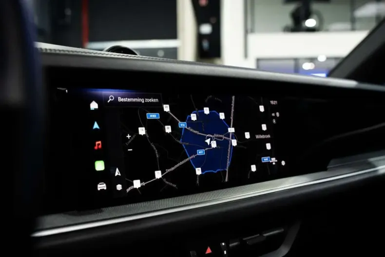 Porsche Cayenne din 2024 cu 34.430 km - oferta POR175755 - foto 25