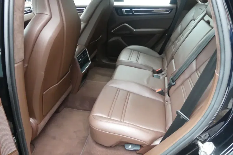 Porsche Cayenne din 2022 cu 62.000 km - oferta POR175756 - foto 34