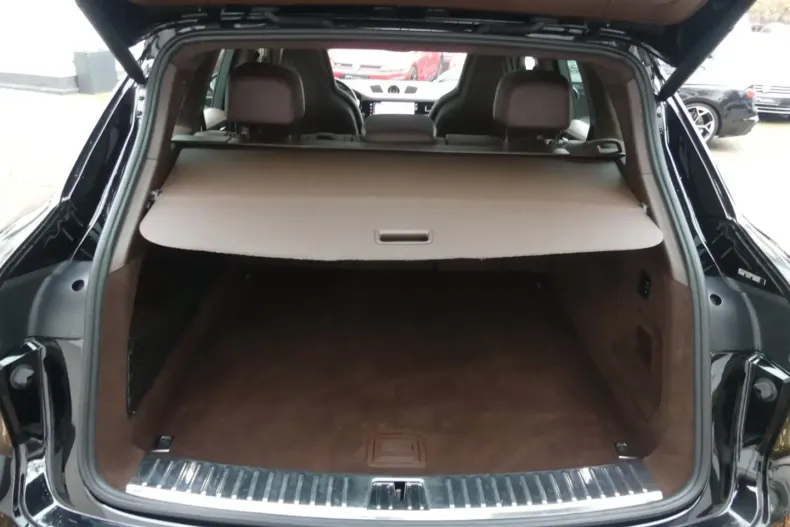 Porsche Cayenne din 2022 cu 62.000 km - oferta POR175756 - foto 36