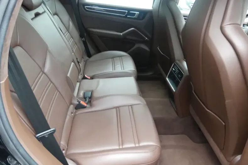 Porsche Cayenne din 2022 cu 62.000 km - oferta POR175756 - foto 42