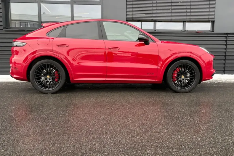 Porsche Cayenne din 2022 cu 74.800 km - oferta POR175757 - foto 4